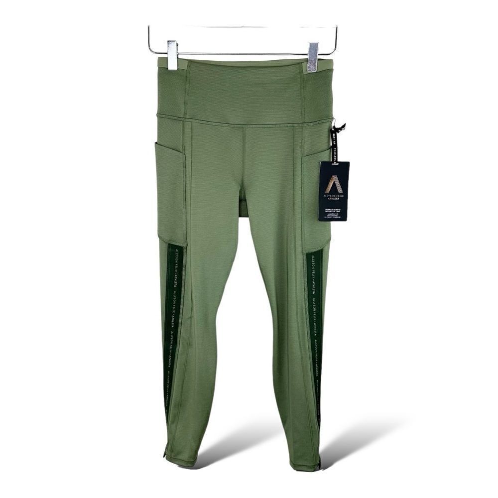 Allyson Felix Athleta Ultimate Stash II 7/8 Legend Tight Olive Green‎ Small